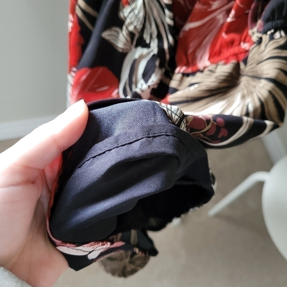 Dynamite | vneck halter romper one piece | small | black red hibiscus dress - Picture 10 of 14